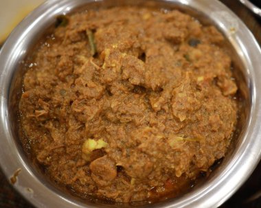 Hint usulü körili tavuk tarifi. Baharatlı ve Lezzetli Tavuk Körisi