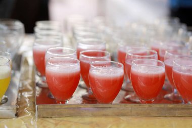 Düğün Yemeği Meyve Suyu Tarzı. Hindistan 'a Hoşgeldiniz Taze meyve suyu için .