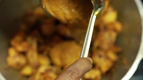 Hem Gjort Kyckling Curry Recept Kryddig Och Smakrik Kycklingcurry — Stockvideo