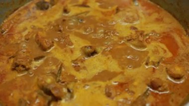 Ev yapımı körili tavuk tarifi. Baharatlı ve Lezzetli Tavuk Körisi .