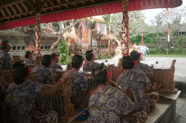 Bali, Endonezya - 15 Temmuz 1994: Geleneksel müzik.