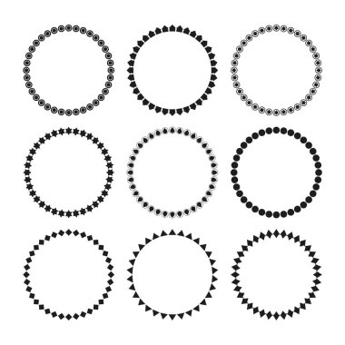 Siyah mürekkep boş geometrik şekiller amblemler yuvarlak simgeler tasarım elementleri beyaz arkaplanda ayarlandı
