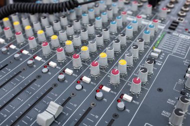 Ses müzik karıştırıcı kontrol paneli