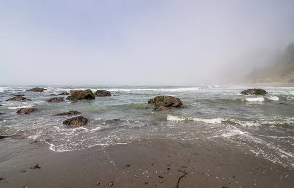 Costa del Pacifico a Crescent City, Contea di Del Norte, California del Nord — Foto Stock