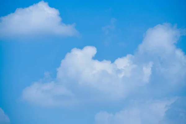 Gökyüzündeki güzel bulutlar