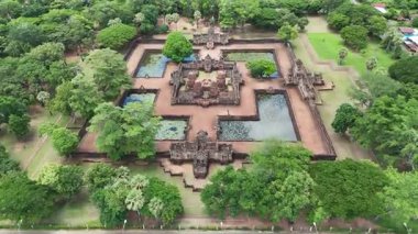 Prasat Muang Tam Tarih Parkı, Buriram Tayland, Tayland 'ın en güzel parklarından biridir..