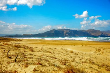 Girit adasından büyük kumlu sahil 