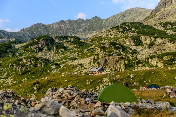 罗马尼亚Retezat山区Bucura湖附近的山地营地 — 图库照片