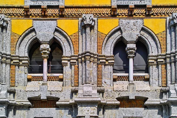 Mantua Lombardy Italy Windows Chamber Commerce Headquarters Built 1914 Eclectic — Stock Photo, Image