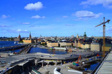 Stockholm, İsveç-Eylül: Cityscape görünümünü büyük inşaat alanında eski kasaba Stokholm yukarıdan