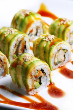 Asya geleneksel suşi seti