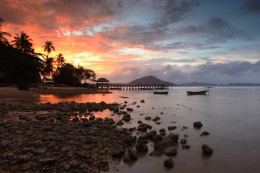 Koh pitak plaj Chumphon Tayland gün batımı zaman manzara