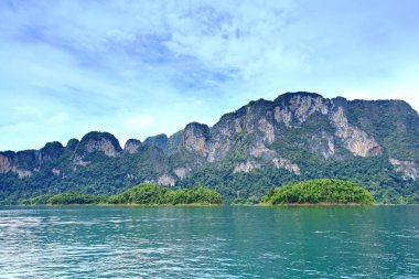 Koh Talu Adası 'nın güzelliği Bang Saphan Noi Prachuap Khiri Khan ili Thailan 