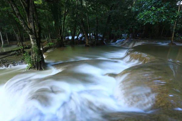 Красота Водопада Kroeng Krawia Национальном Парке Као Лаем Канчанабури Таиланд — стоковое фото