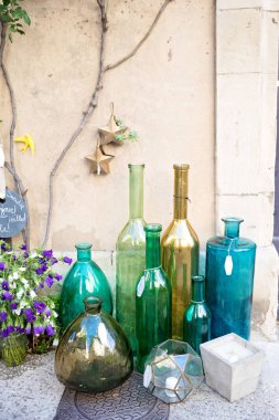 Provence Fransa sevimli kasaba, mimari ve sokaklar