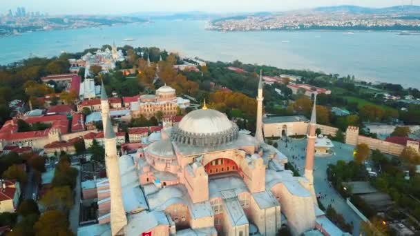 Sehzade moskén från sky Golden Horn Istanbul — Stockvideo