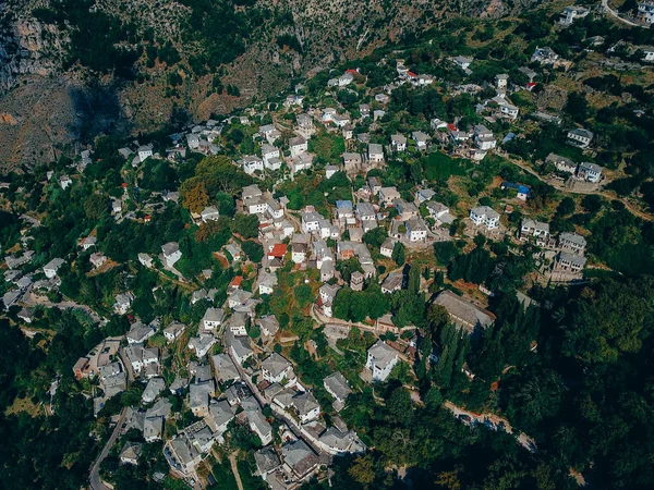 Kleine stad op het platteland, luchtfotografie — Stockfoto