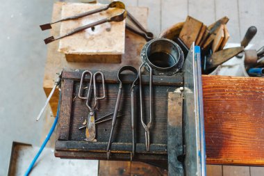 Çeşitli Cam Üfleme Eski Araçlar, Yakın Görünüm