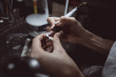Asıl ev atölye değerli metal işler