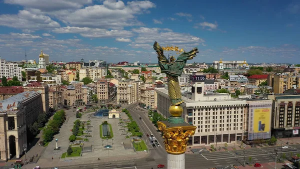 30.05.2020 Kijów Ukraina. Zdjęcie lotnicze Majdana Nezalezhnosti. — Zdjęcie stockowe