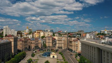 30.05.2020 Kiev Ukrayna. Meydan Nezalezhnosti 'nin hava fotoğrafı.