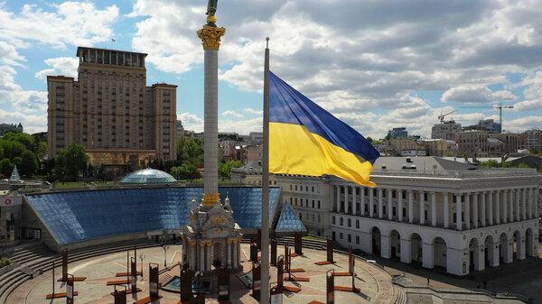 30.05.2020 Киев Украина. Фото с воздуха Майдана Незалежности..