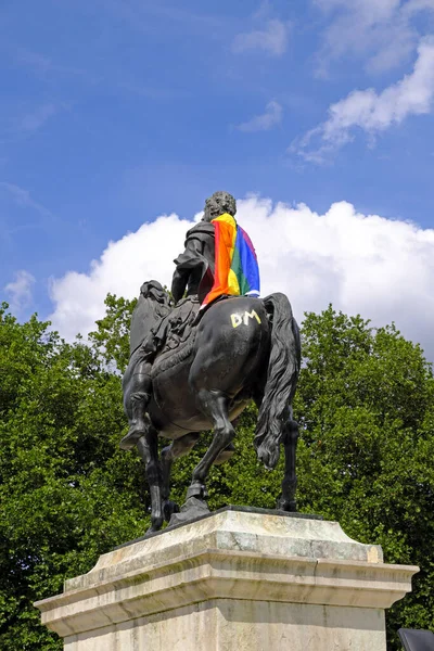 18Th Century Statue William Iii Queen Square Bristol Decorated Pride — Stock Photo, Image