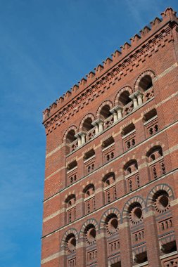 Bristol, İngiltere 'de 1869 yılında Bristol Bizans tarzında inşa edilmiş ve şimdi apartmanlara dönüştürülmüştür. Uzun yıllar boyunca şehrin önde gelen canlı müzik merkezlerinden birine ev sahipliği yaptı..