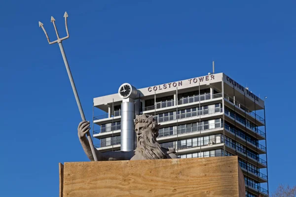 Статуя Нептуна Бристоле Великобритания Заднем Плане Видна Башня Колстон Statue — стоковое фото