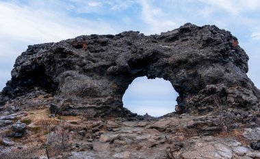 Dimmuborgir, İzlanda, İzlanda, İzlanda, manzara, doğa, volkan, lav, kaleler, soğuk, büyülü, turizm, seyahat, tatil, yalnızlık, yolculuk, sükunet, sessizlik, sessizlik, sonbahar, Ekim,