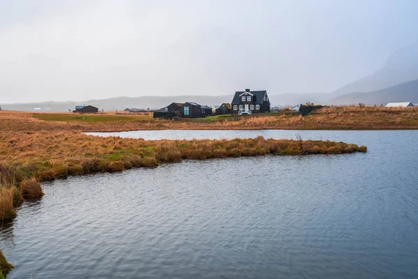 Ένα Σπίτι Στην Ακτή Arnastapi Στη Δυτική Ισλανδία — Φωτογραφία Αρχείου