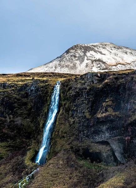 塞尔贾兰多斯是冰岛的一个神奇瀑布 — 图库照片
