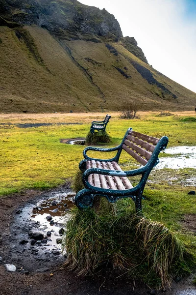 Zlanda Nın Güzel Şelalelerinden Birini Denize Dökmek Için Bir Bank — Stok fotoğraf