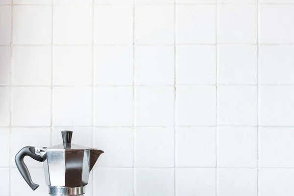 Kahve makinesi, masada espresso makinesi.