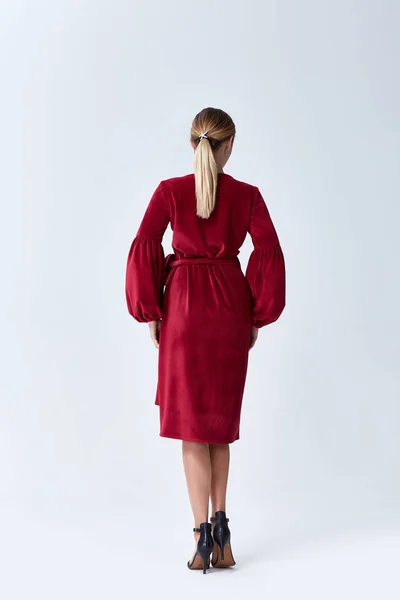 Vackra sexiga mode snygg blond kvinna Business Lady Natural — Stockfoto