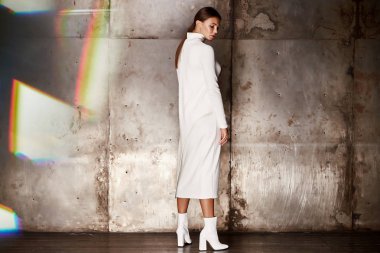 Pretty güzel seksi zerafet kadın cilt tan vücut modeli