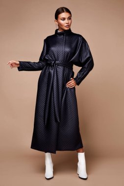 Güzel genç seksi kadın bayan şık şık moda dres