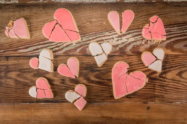 Mismatched Broken Heart Cookies Wooden Background — Stock Photo, Image