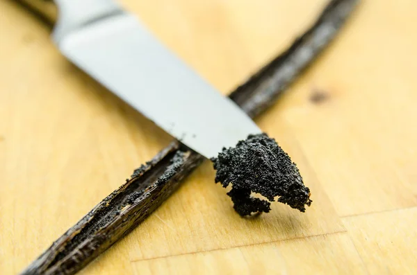 Свіже Подрібнене Ванільне Зерно Кухонному Ножі — стокове фото