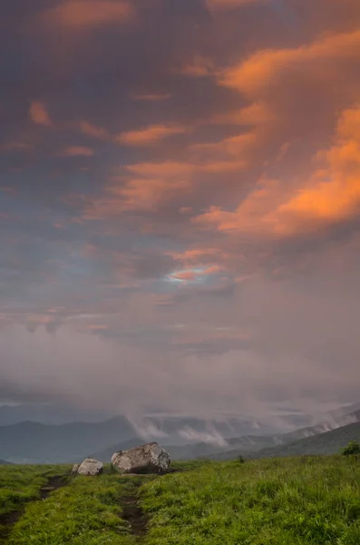 Sunrise Tükrözi Felhők Fölött Kerek Kopasz Tennessee Ben — Stock Fotó