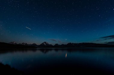 Uçak ışık ve yıldız Jackson göl ve Grand Teton aralığı
