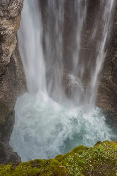 Looking Upper Johnston Canyon Falls Pool — Stock Photo, Image