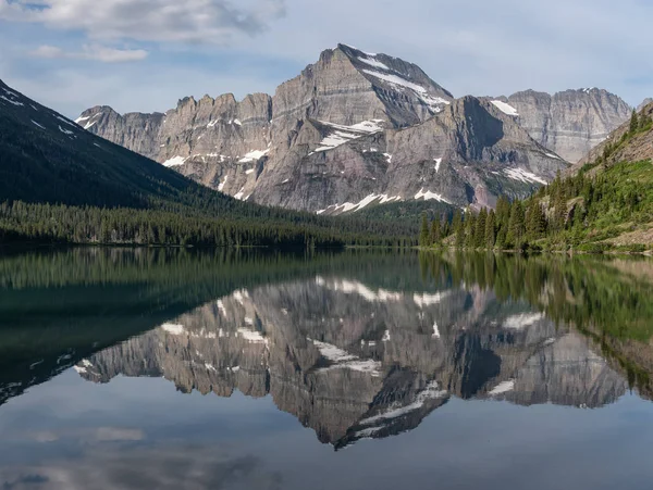 Montagne Che Riflettono Nel Lago Josephine Nel Deserto Del Montana — Foto Stock