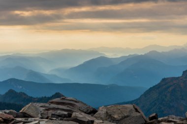 Washington Wilderness Dağları Katmanları