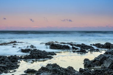 Gün Doğumunda Dalgaların Uzun Pozlama