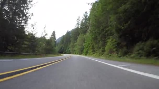 Ανώμαλη Οδήγηση Μέσα Από Εθνικό Πάρκο Βόρεια Καταρράκτες Στην Ουάσιγκτον — Αρχείο Βίντεο