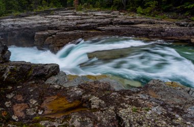 Montana Nehri 'nde Kar Erimesi