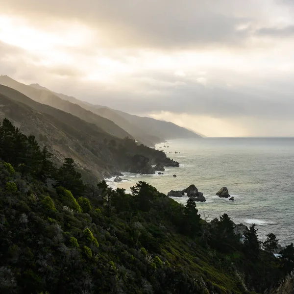 Morning Light Breaks Over Big Sur Coast — Stock fotografie