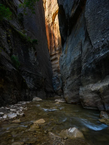 Lumière Soleil Fissure Sommet Canyon Étroit — Photo