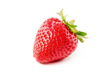 Çilek beyaz arkaplanda izole edildi